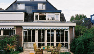 dakkapel, Kozijnen van Kuiters, kozijnen van hout, houten kozijnen, houten deuren, houten ramen, deur van hout, duurzame kozijnen, isolatie kozijnen, Accoya kozijnen, kozijn van Accoya, Accoya bekleding