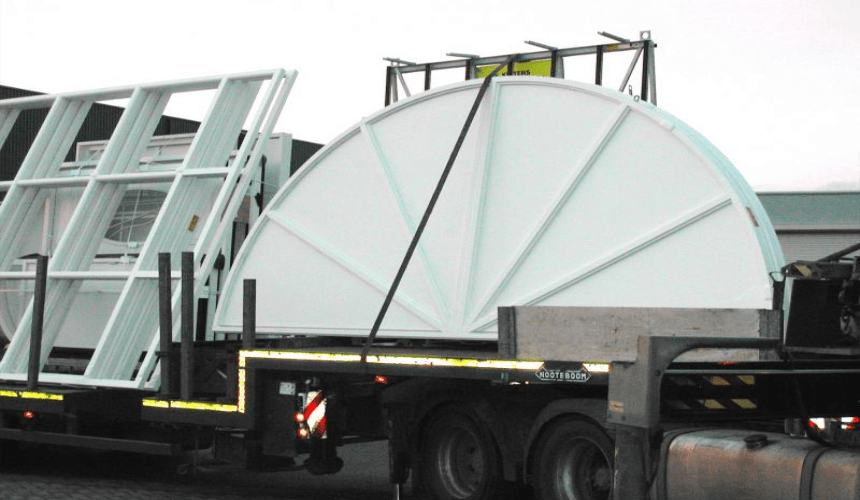 authentieke kozijnen, Hollandse kozijnen, nostalgische kozijnen, traditionele kozijnen, gevelkozijnen, hardhouten pui, pui, houten voorpui, buiten deur, deur met raam, houten voordeur, Accoya ramen en kozijnen,