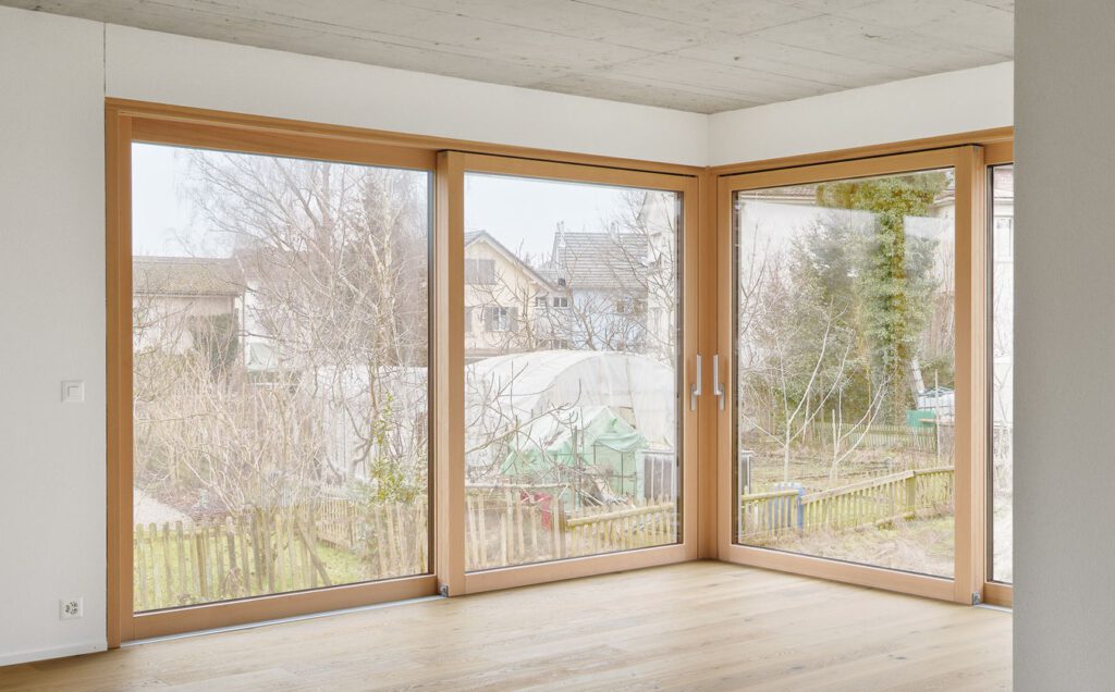 Accoya, blank Accoya hout, hout Accoya, volhout Accoya, FSC Accoya, transparant Accoya, Duurzaam Accoya kozijnen, kozijnen van Accoya, CO2 Accoya, Eco Accoya,