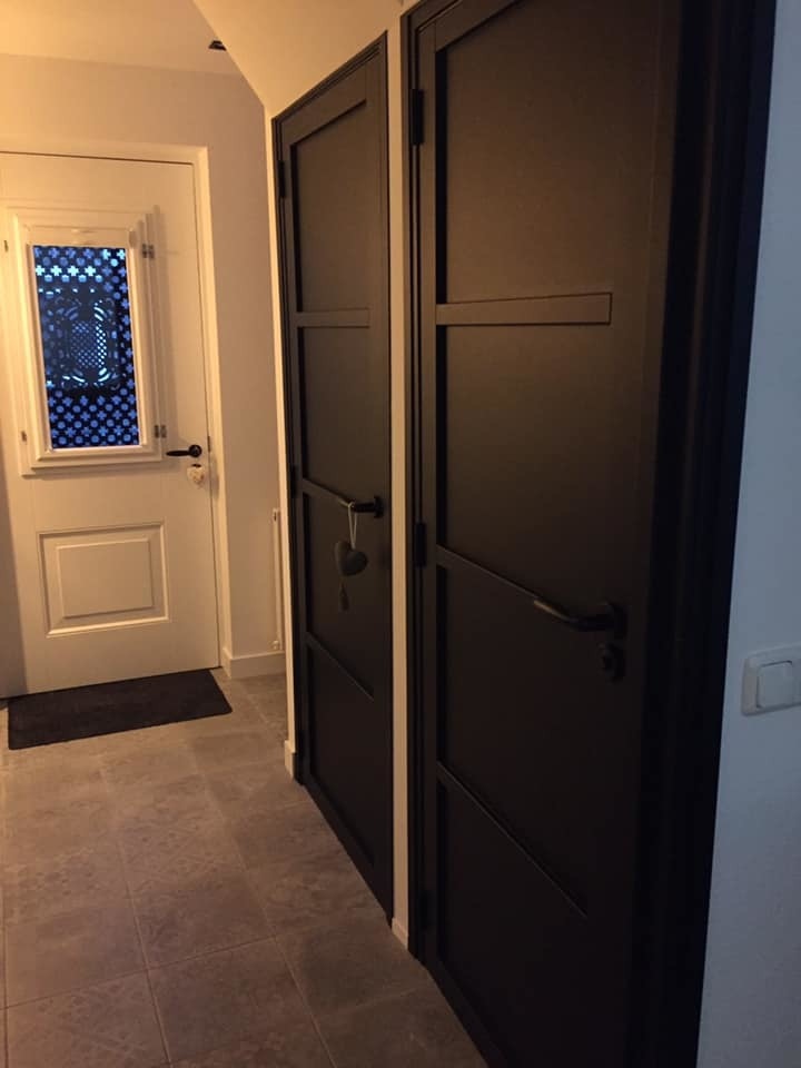 binnen deuren, taatsdeuren , ayous deuren, binnen deur van ayous, industrie look, strakke deuren, design deuren