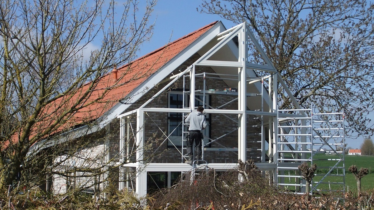 gevelkozijn, glazen gevel, houten gevelkozijn, glas en houten gevelkozijn, hardhouten gevel, mahonie gevelkozijn,